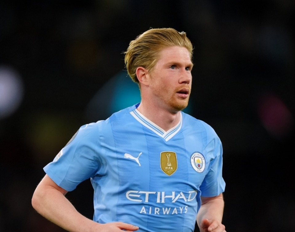 马卡：C罗认为世界杯代表不了什么，但那是他简历上最大缺憾