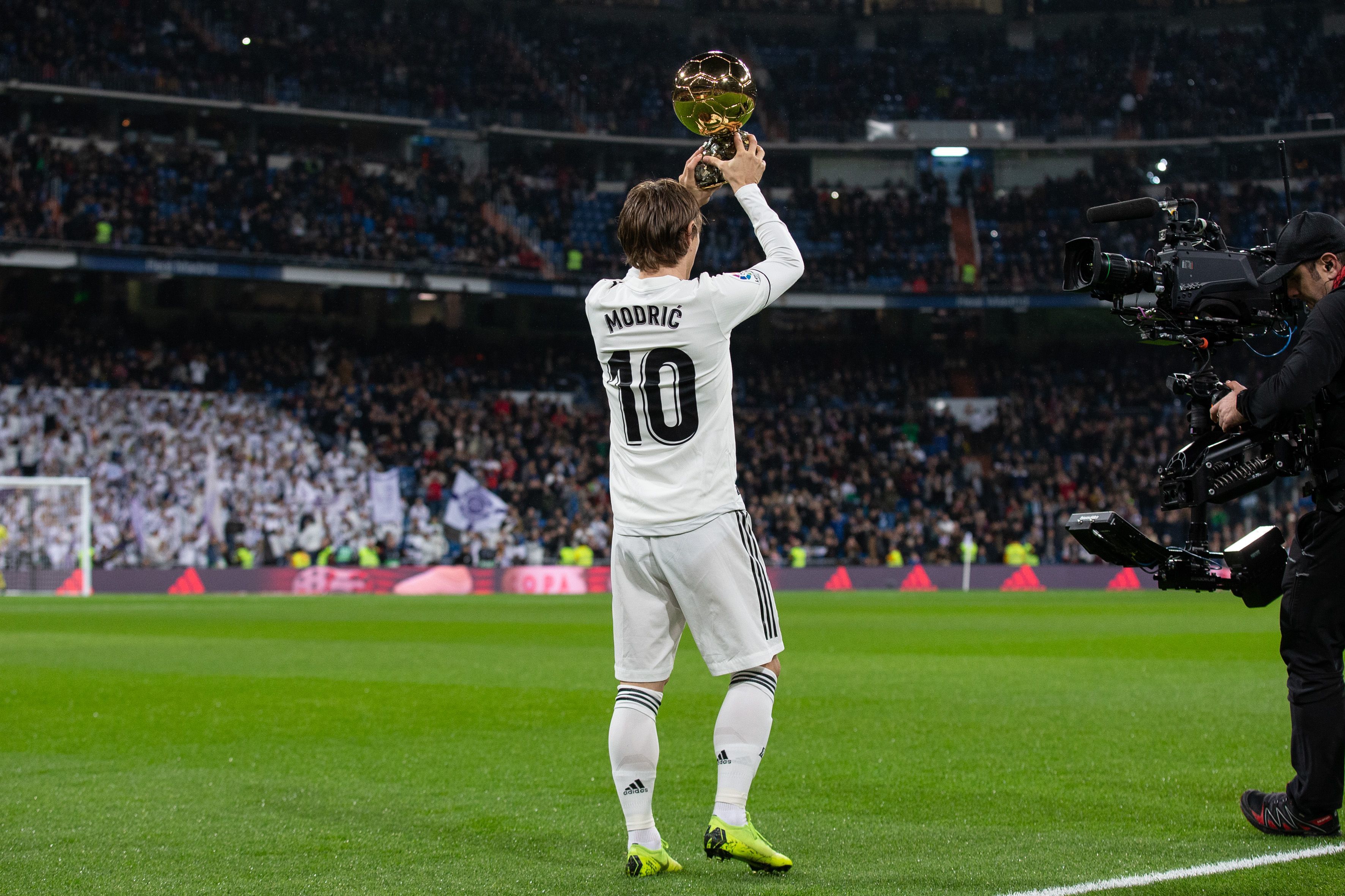 队记吐槽斯普利特用人：完全可以让杨瀚森多上几分钟 克林根打太久了