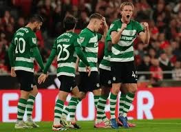 美记：马刺不愿放弃卡斯尔和哈珀，即便交易对象是字母哥